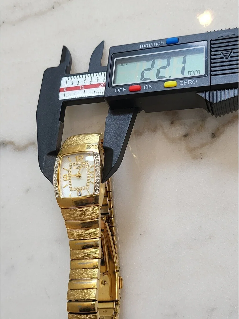 Elgin Womens GoldTone Dress Watch Crystal Bracelet Quartz Analog EG354 Works EUC